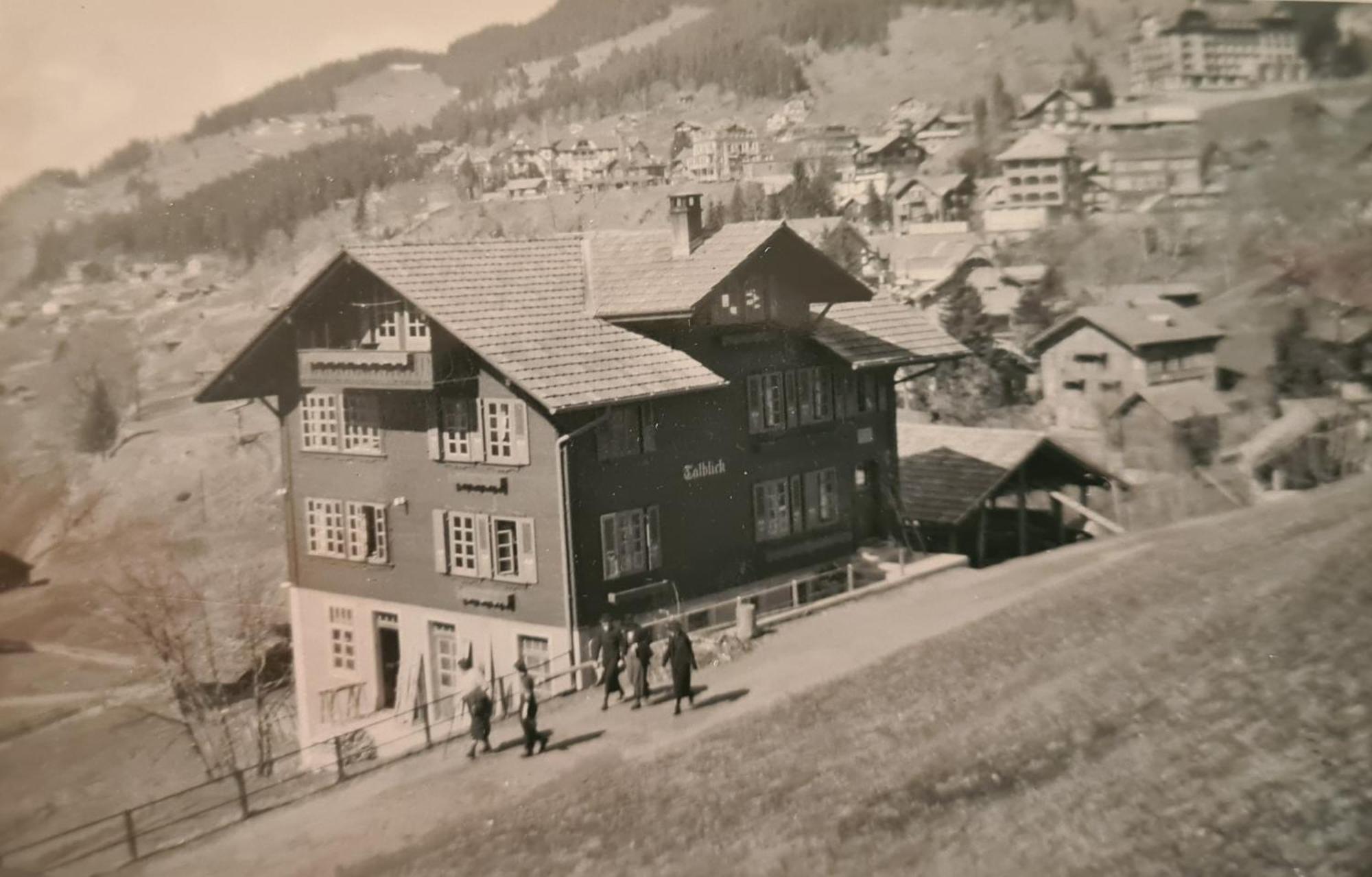 Traditional Chalet In Wengen - Top Floor Apartment Luaran gambar